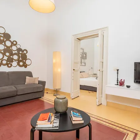 Etnart Gallery House