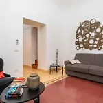 Etnart Gallery House * Catania